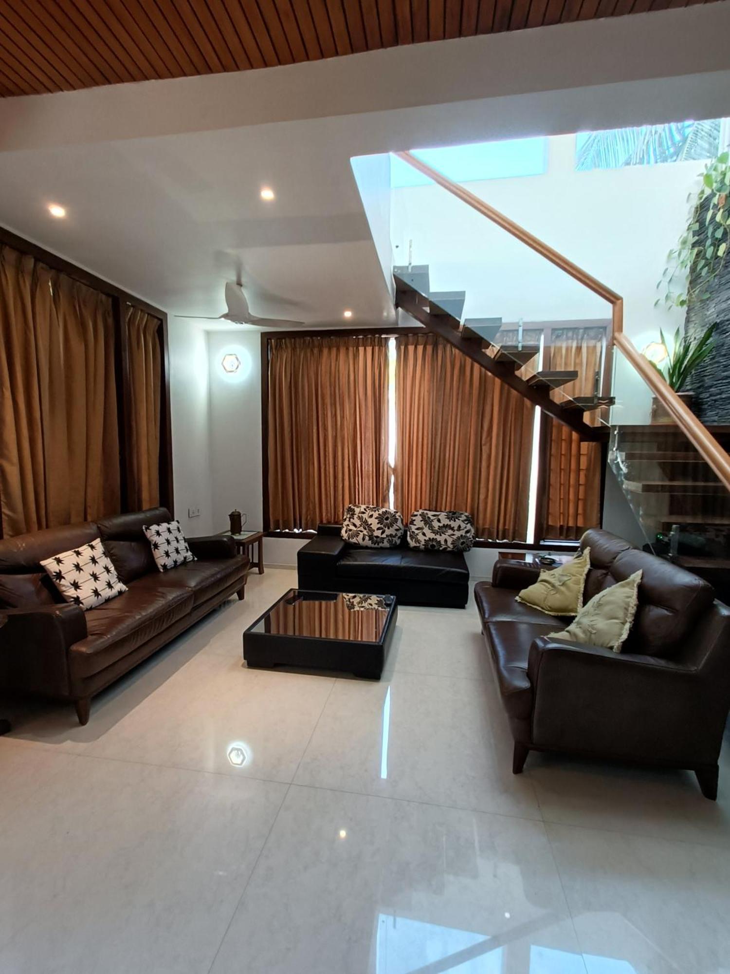 Laasya Vilaasa Mangalore Buitenkant foto